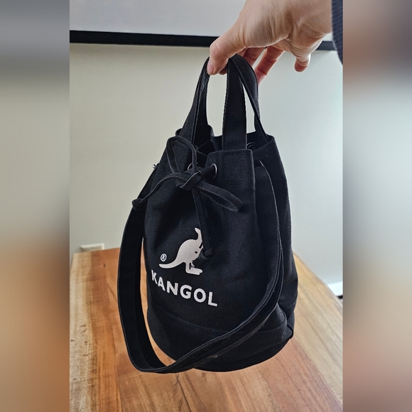 Kangol bucket bag (black) - Picture 5 of 10